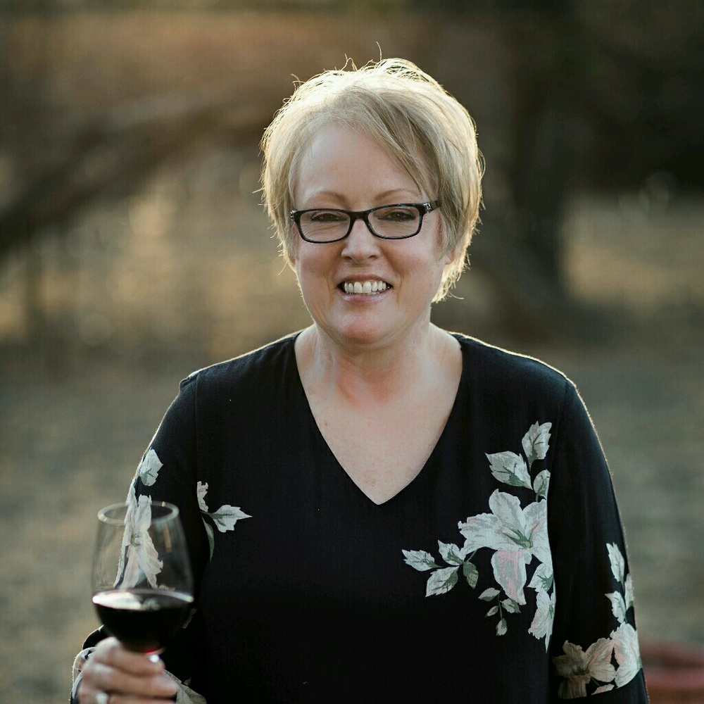 Meet your Posher, Leona